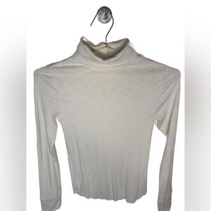 Aerie Cream Ribbed Turtleneck